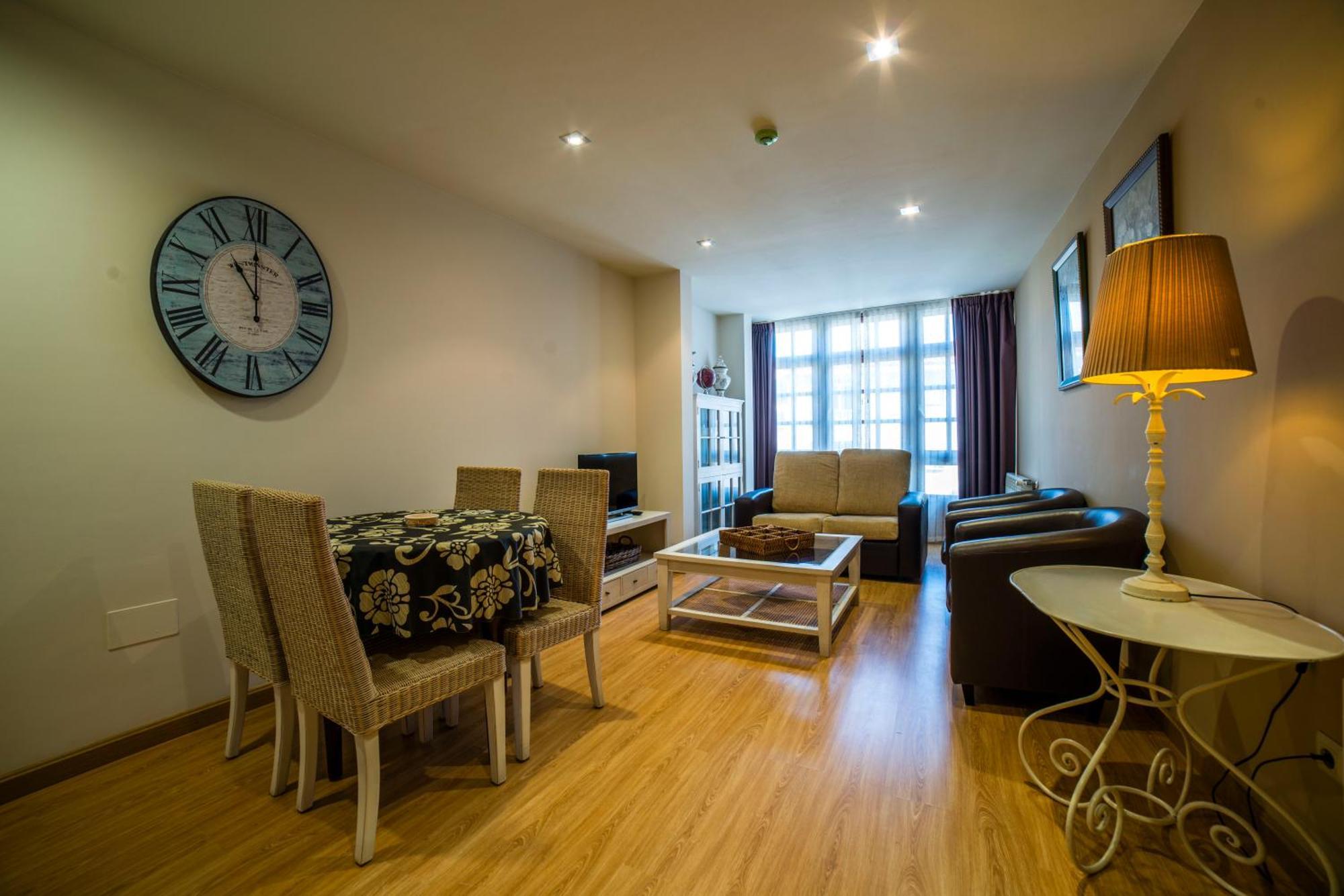 Apartamentos El Cordial De Fausto Llanes Exteriör bild