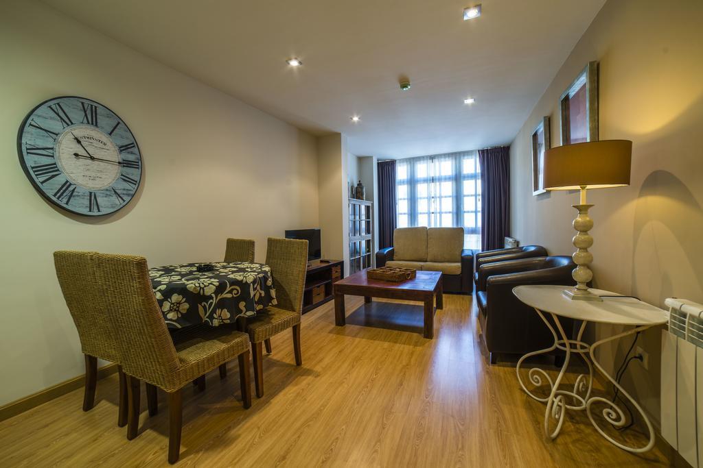 Apartamentos El Cordial De Fausto Llanes Exteriör bild