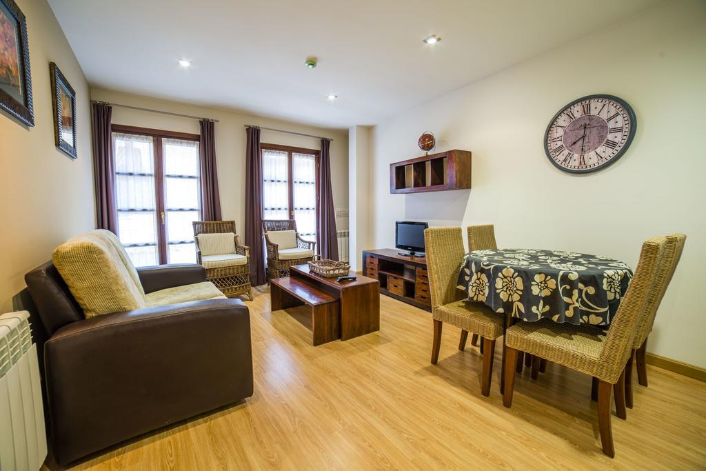 Apartamentos El Cordial De Fausto Llanes Exteriör bild