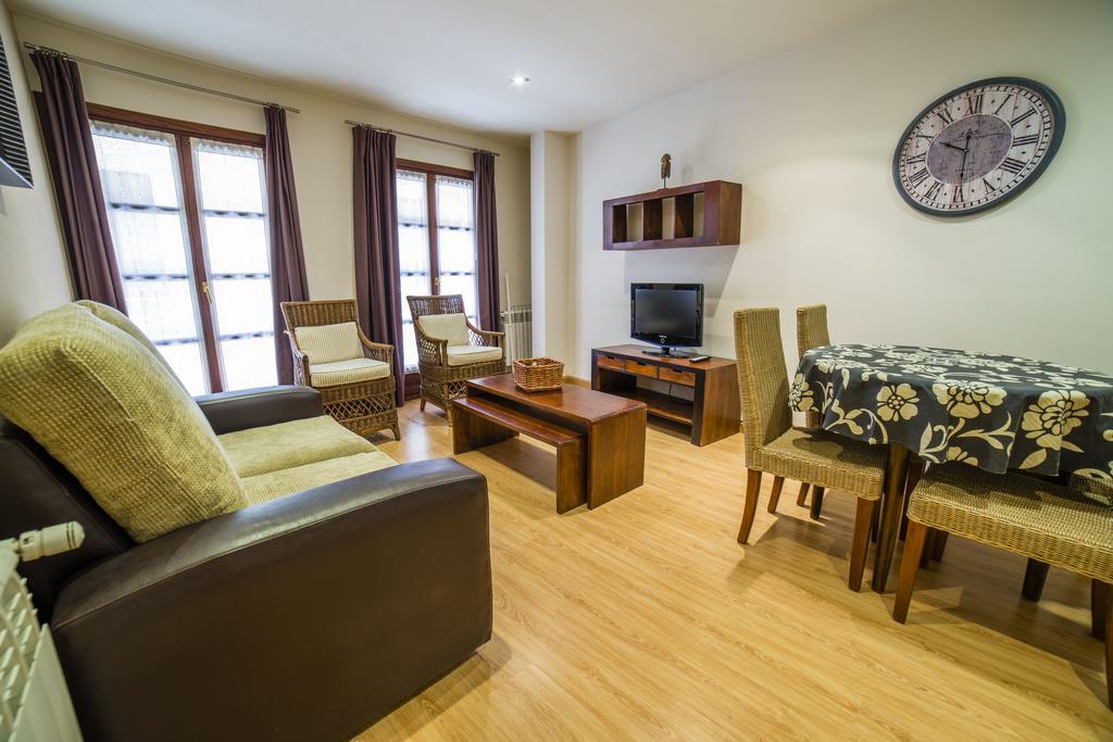 Apartamentos El Cordial De Fausto Llanes Exteriör bild